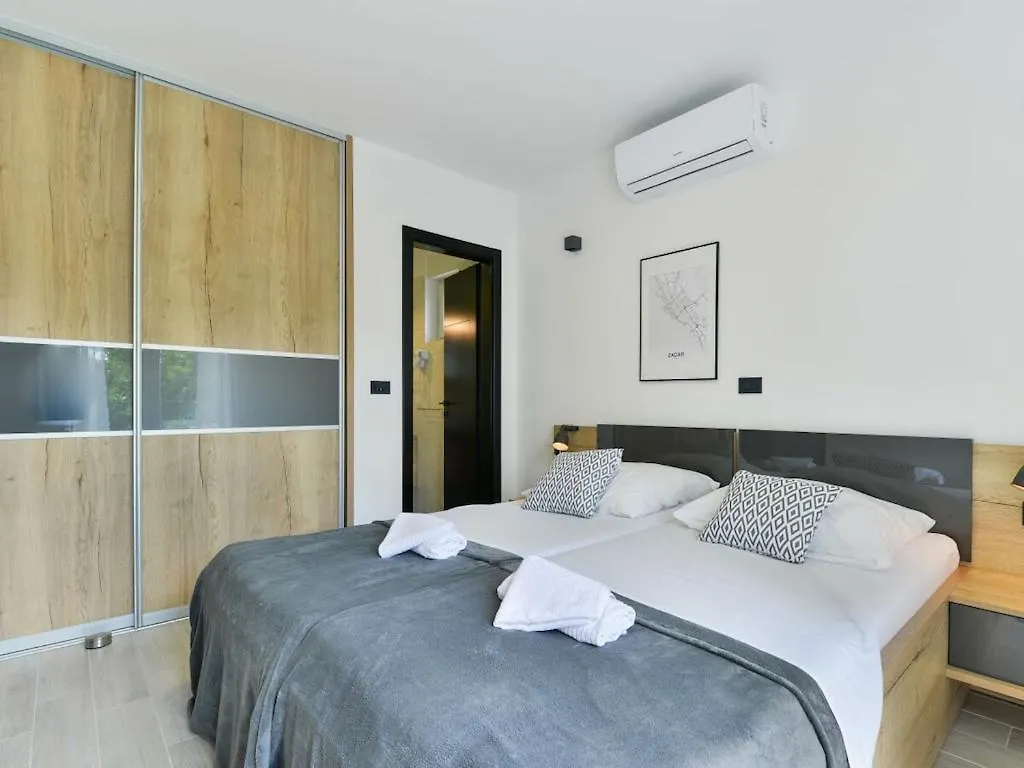 Villa Katharina Comfortable Holiday Residence Maslenica