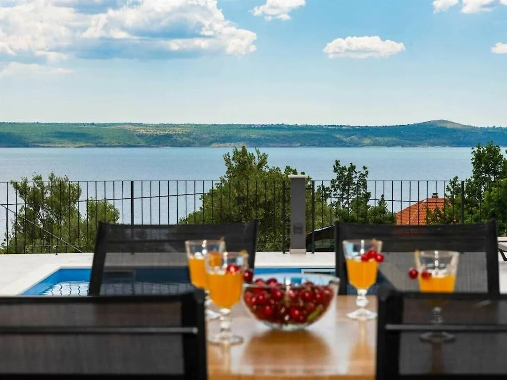 Villa Katharina Comfortable Holiday Residence Maslenica Croatia