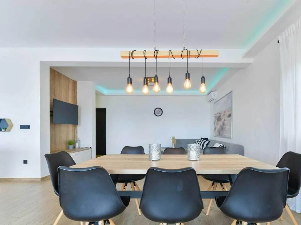 Katharina Comfortable Holiday Residence Maslenica 0*,