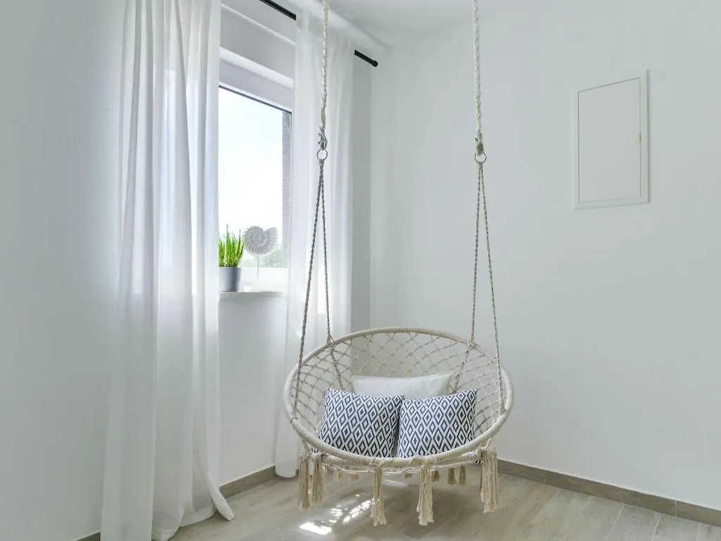 Katharina Comfortable Holiday Residence Maslenica Villa