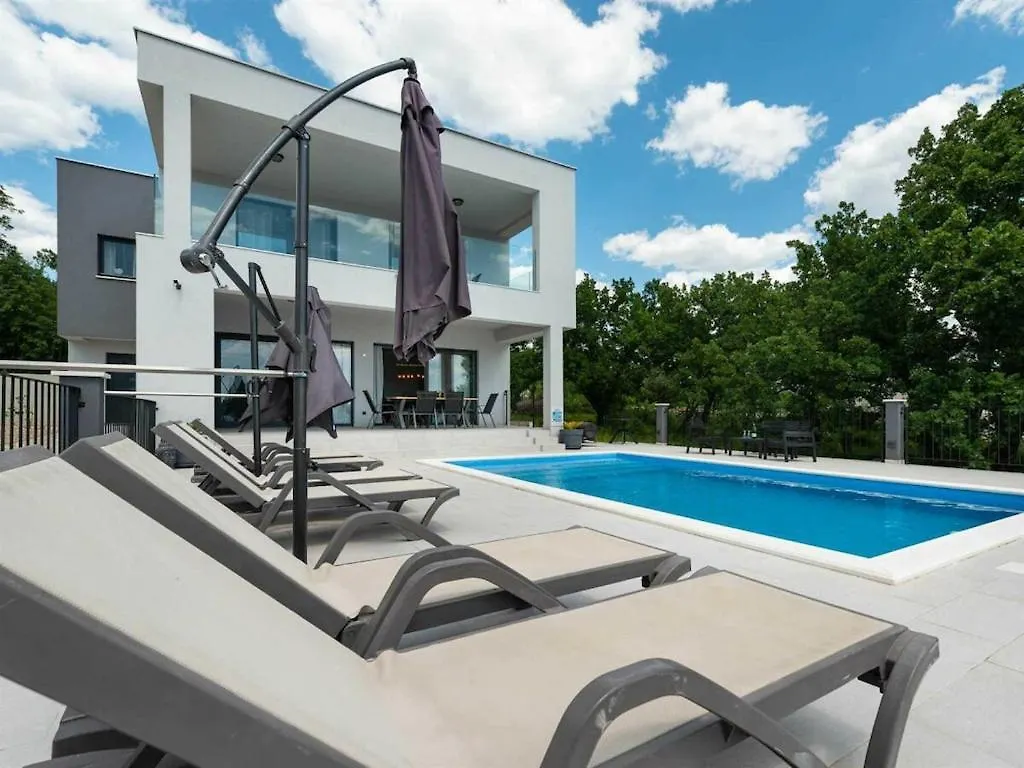 Katharina Comfortable Holiday Residence Maslenica Villa