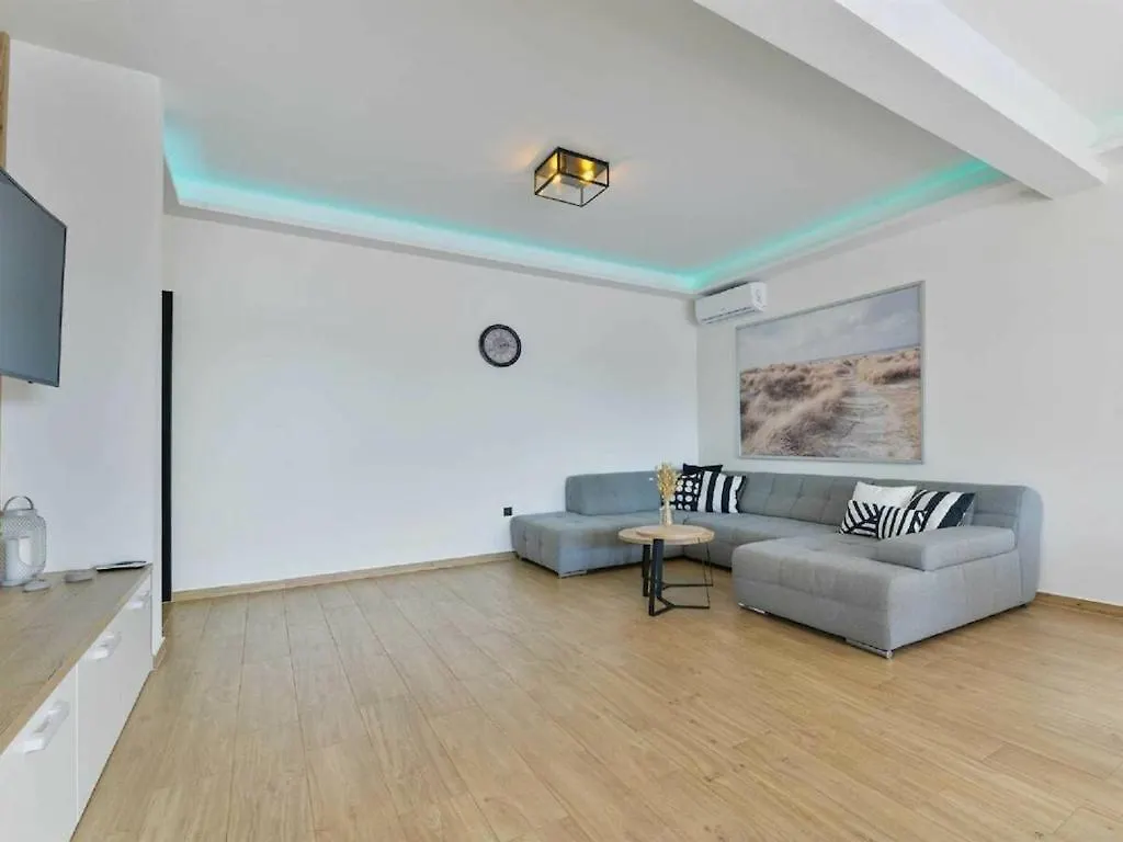 Villa Katharina Comfortable Holiday Residence Maslenica