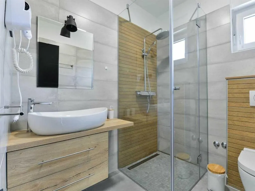 Katharina Comfortable Holiday Residence Maslenica Villa